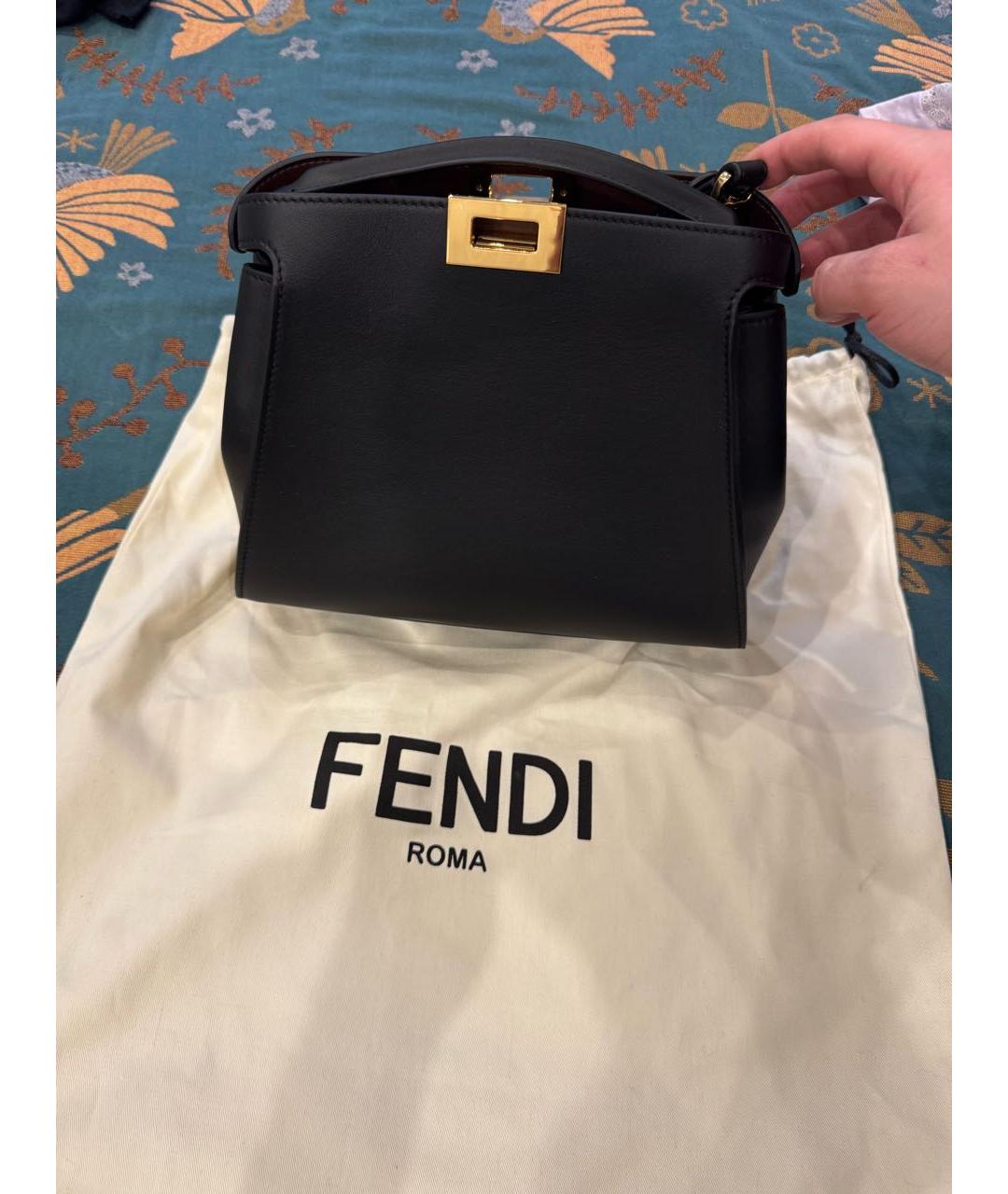 FENDI Черная кожаная сумка с короткими ручками, фото 5