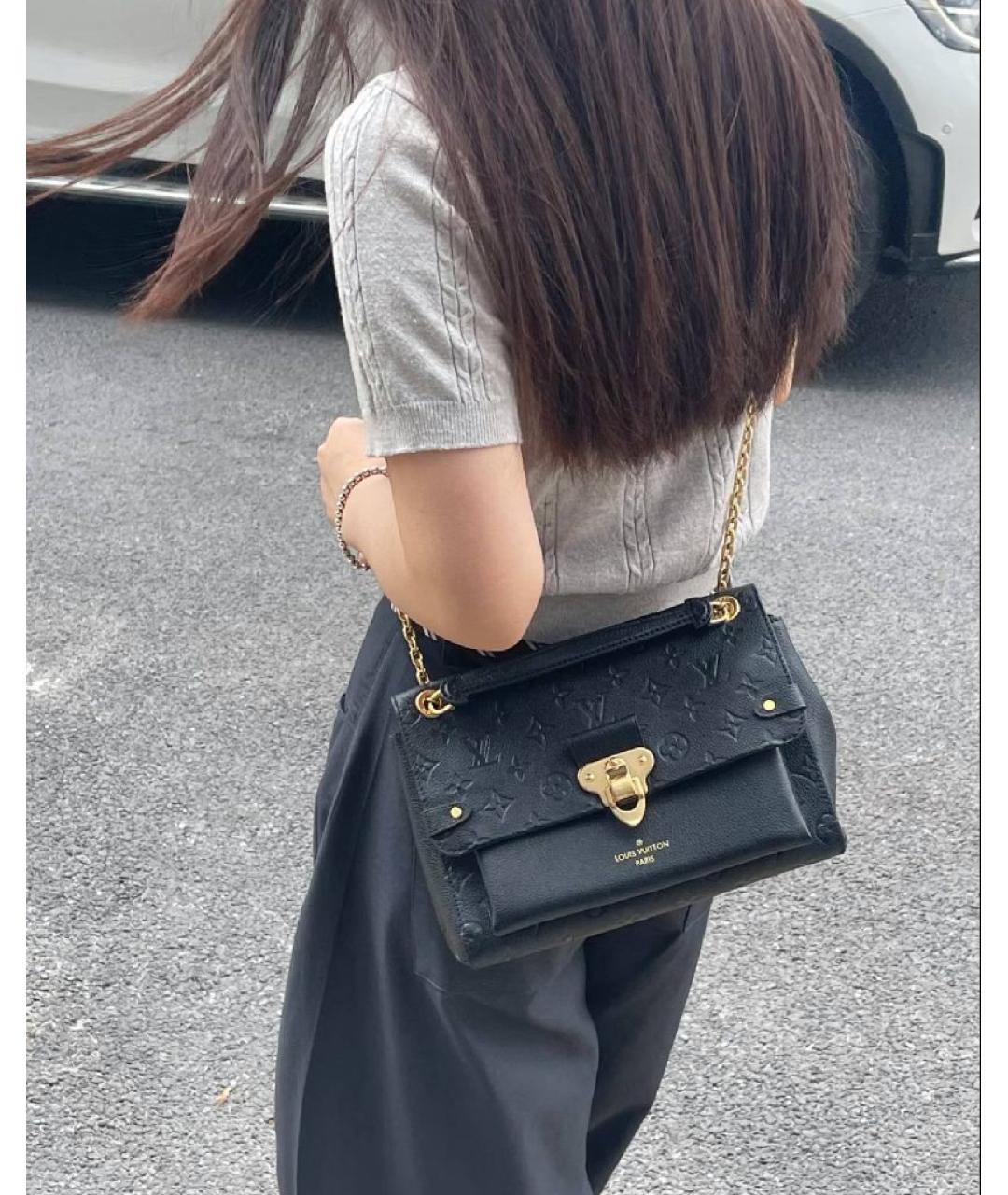 LOUIS VUITTON Темно-синяя кожаная сумка через плечо, фото 6