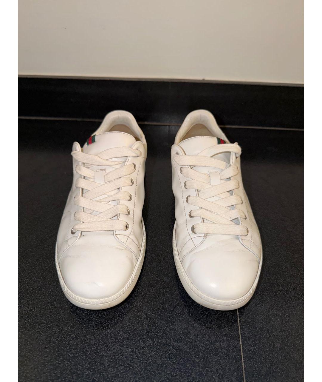 GUCCI Белые кожаные низкие кроссовки / кеды, фото 2