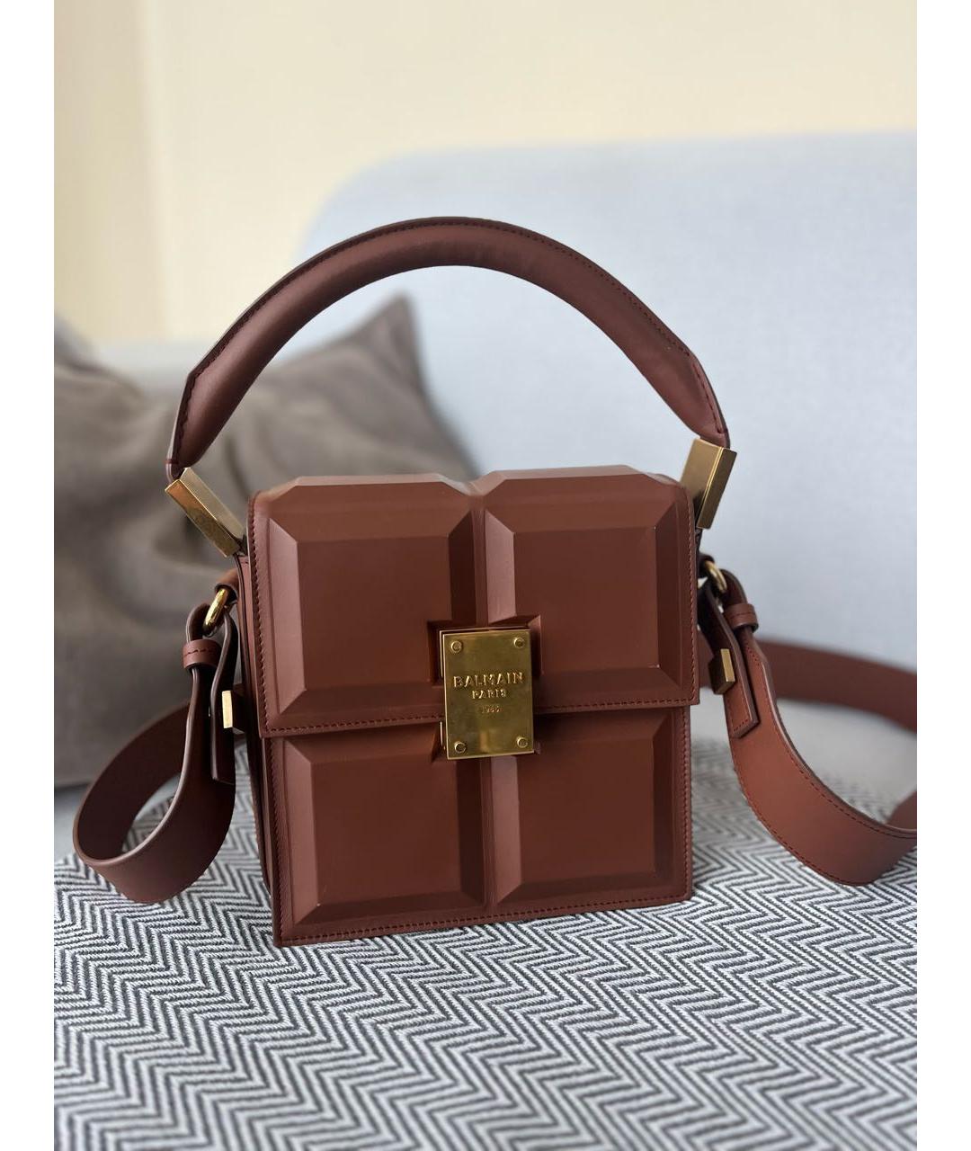 BALMAIN Коричневая кожаная сумка через плечо, фото 4
