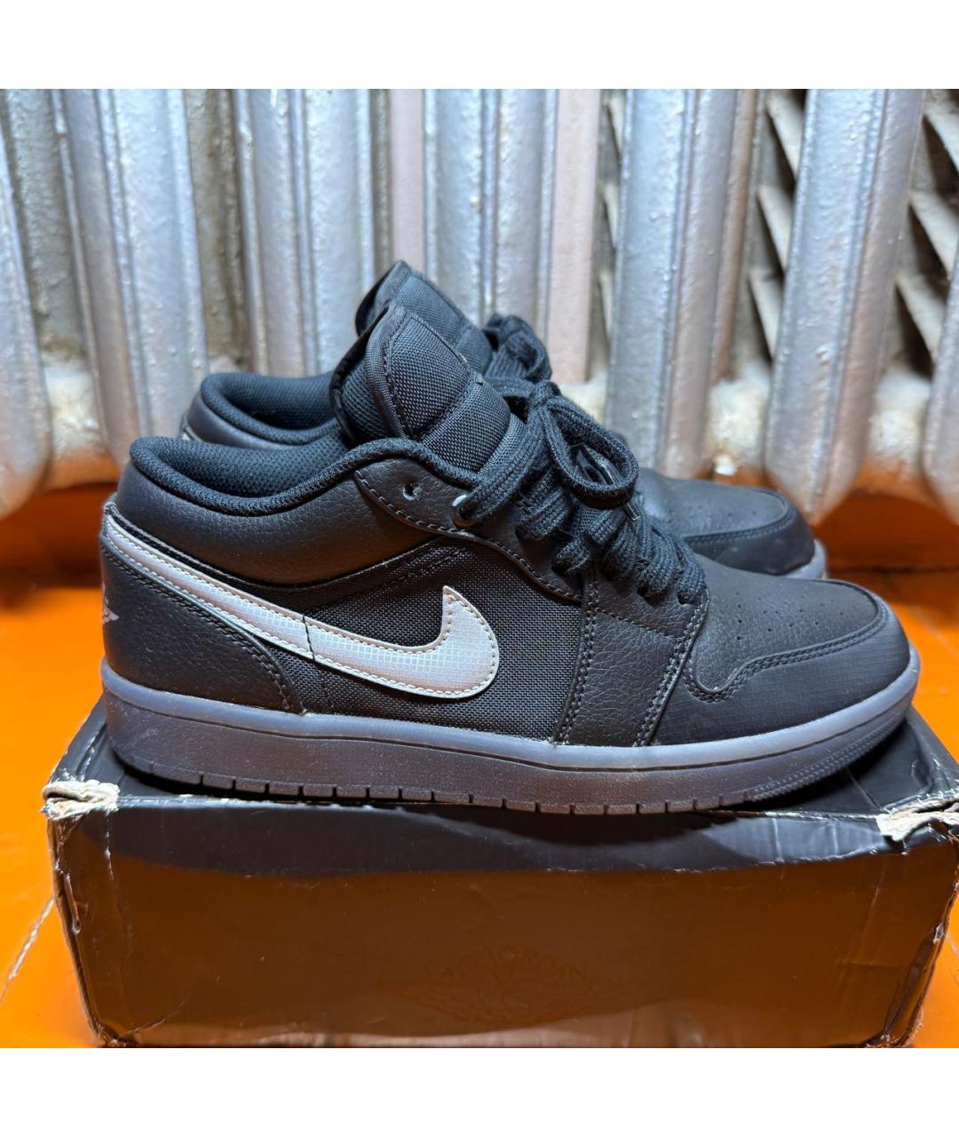 JORDAN Черные низкие кроссовки / кеды, фото 5