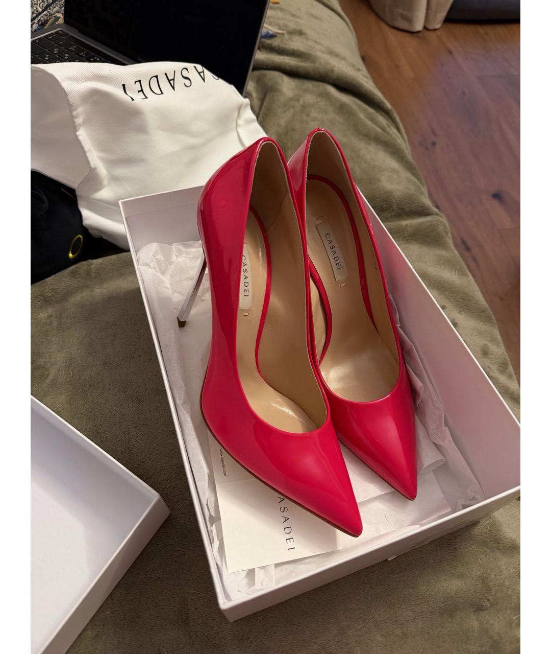 CASADEI Коралловые туфли из лакированной кожи, фото 2