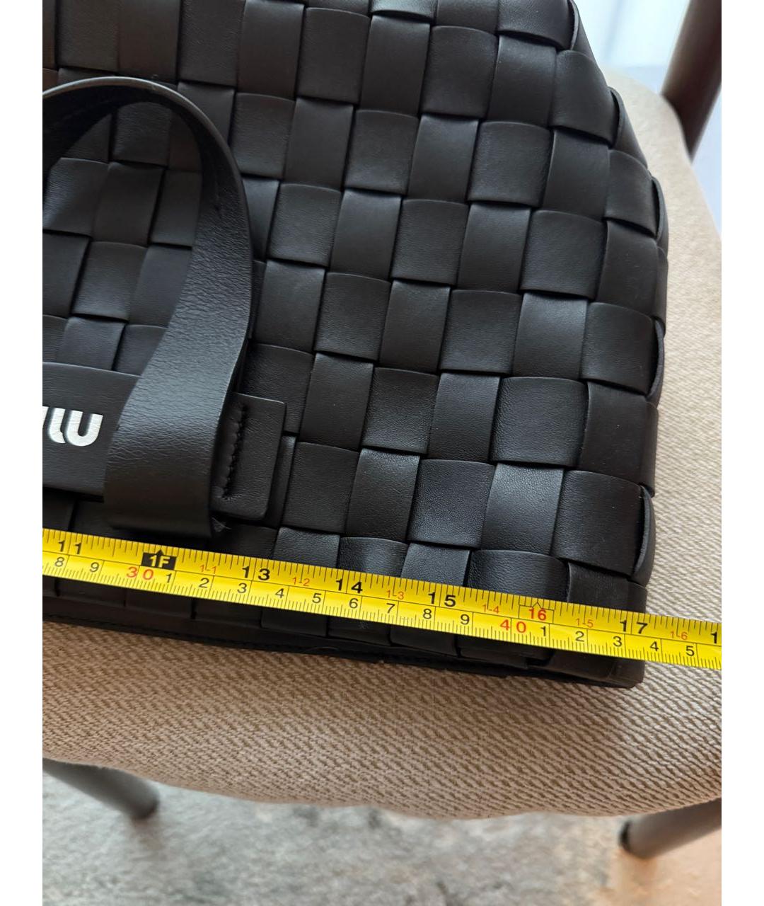 MIU MIU Черная кожаная сумка тоут, фото 6