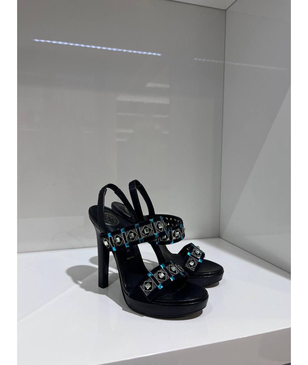 VERSACE Черные босоножки, фото 2