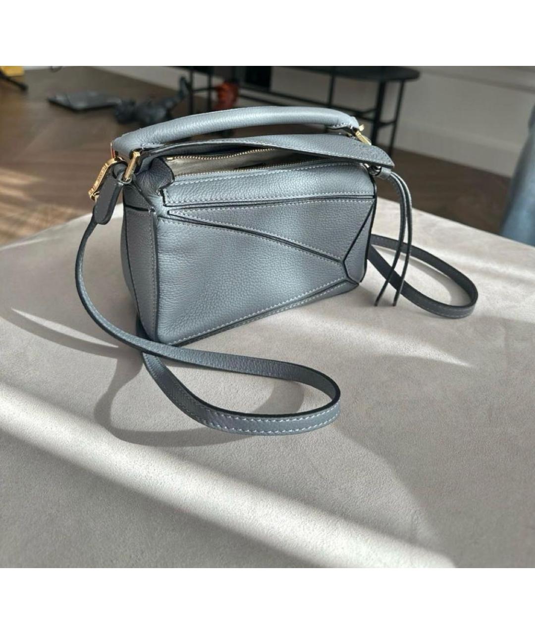 LOEWE Серая кожаная сумка через плечо, фото 2