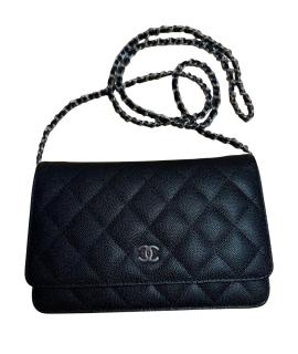 CHANEL Сумка через плечо