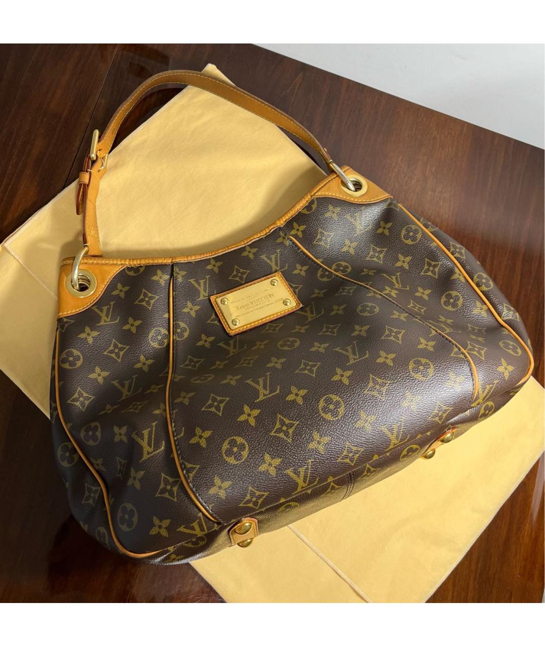 LOUIS VUITTON Коричневая сумка через плечо, фото 3