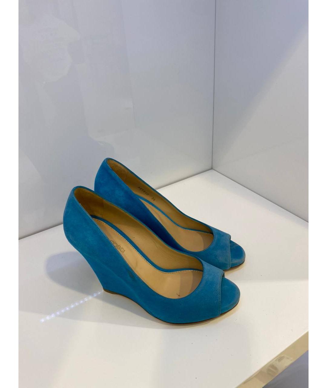 SERGIO ROSSI Голубые замшевые туфли, фото 4
