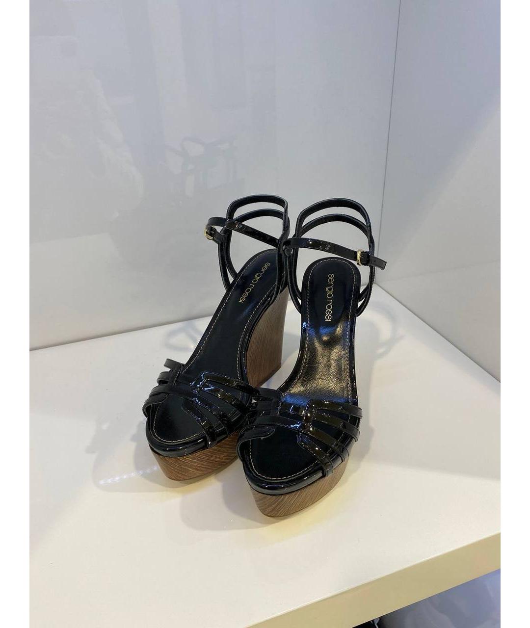 SERGIO ROSSI Черные босоножки из лакированной кожи, фото 2