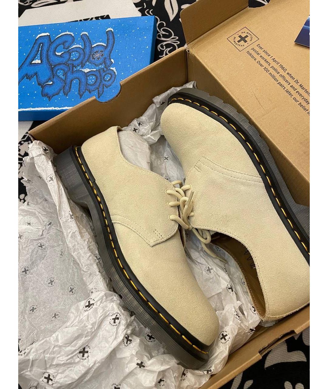 DR. MARTENS Бежевые замшевые низкие ботинки, фото 6