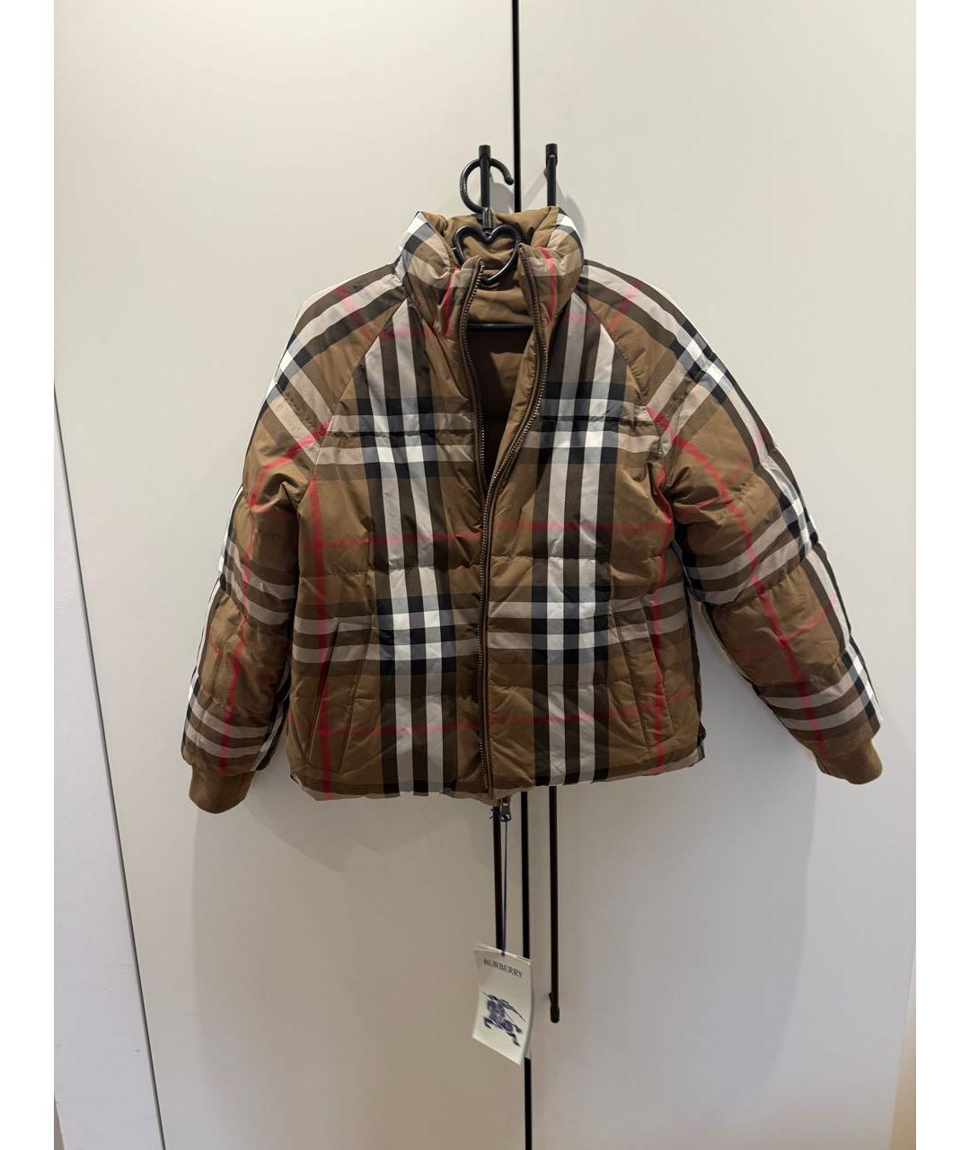 BURBERRY Коричневая полиэстеровая куртка, фото 5