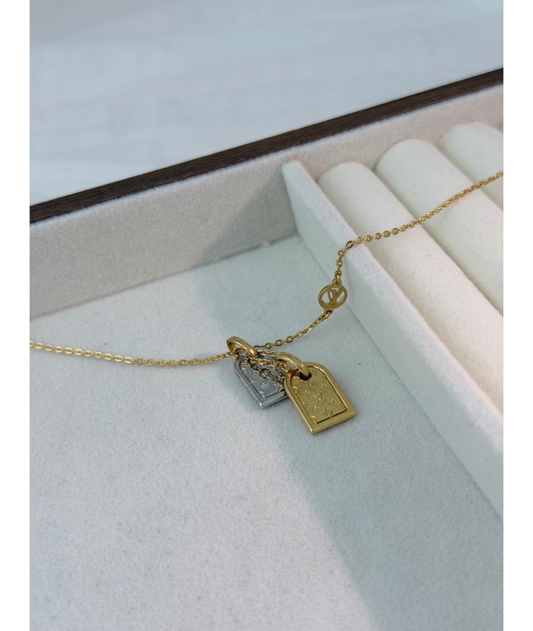 LOUIS VUITTON Золотая латунная подвеска, фото 7