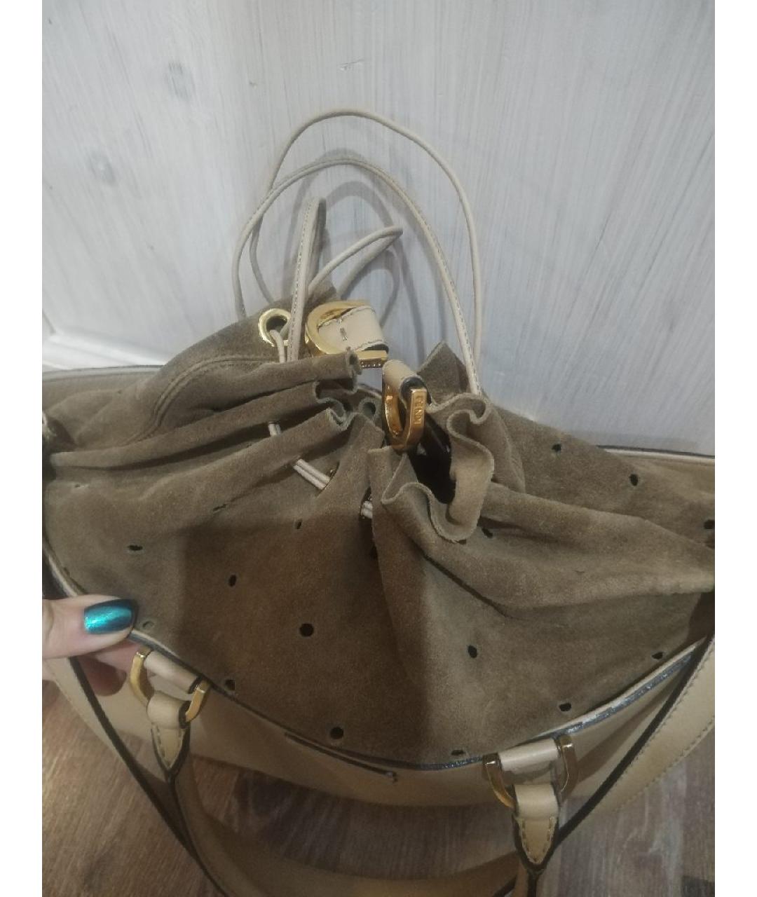 FENDI Бежевая кожаная сумка тоут, фото 4