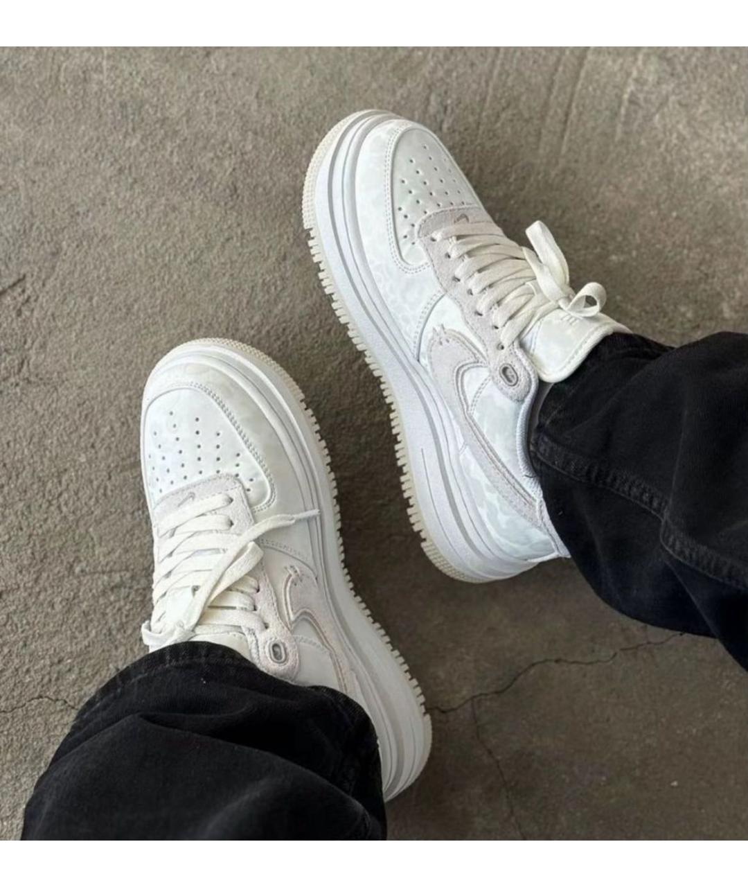 NIKE Белые низкие кроссовки / кеды, фото 2