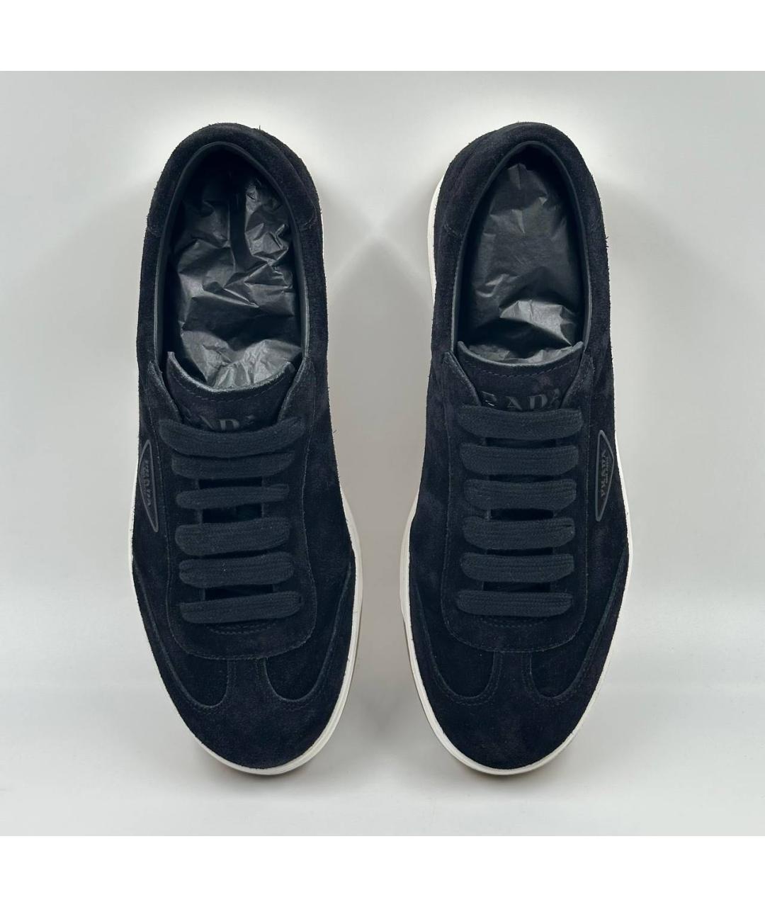 PRADA Черные замшевые низкие кроссовки / кеды, фото 3