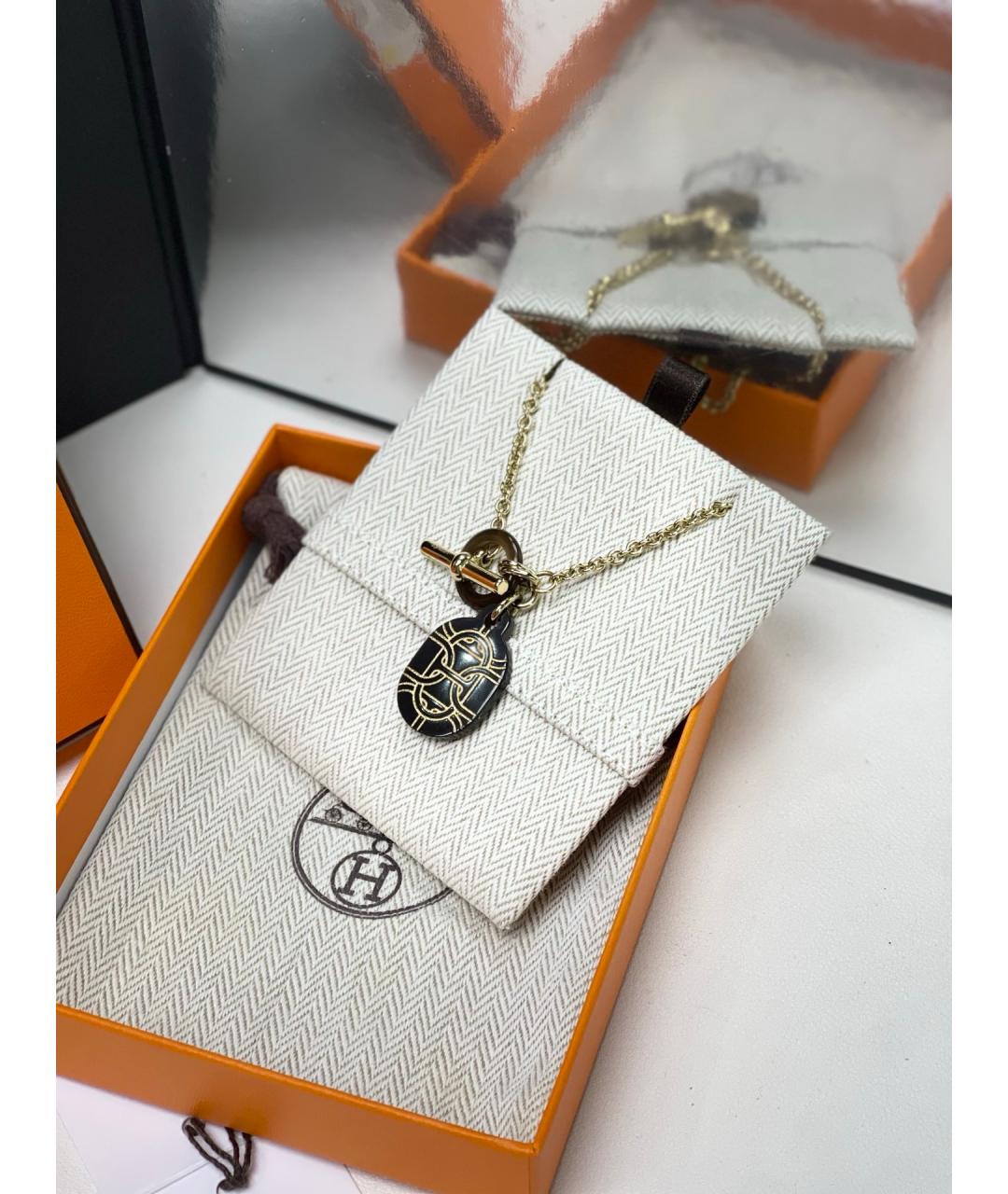 HERMES Черная металлическая подвеска, фото 4