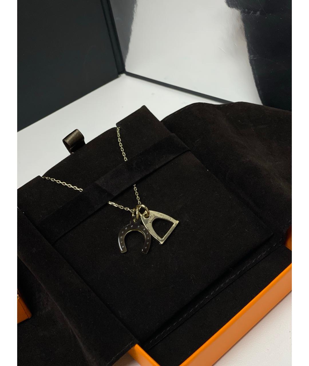 HERMES Золотая металлическая подвеска, фото 3