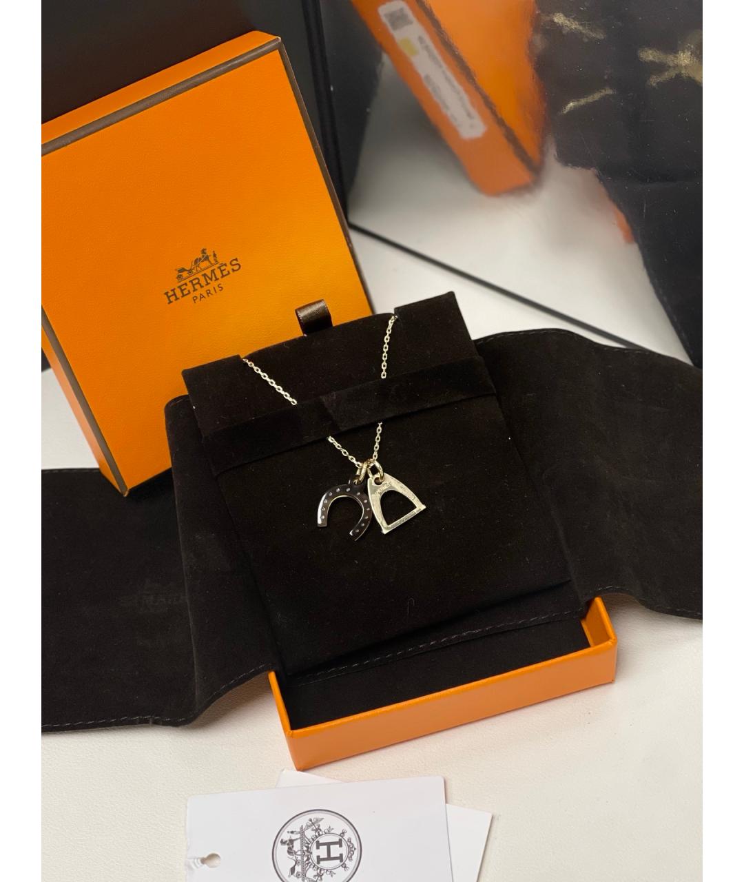 HERMES Золотая металлическая подвеска, фото 2