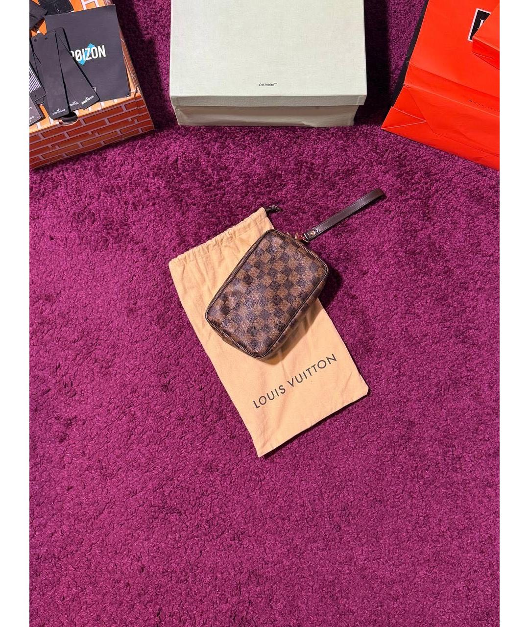 LOUIS VUITTON Коричневая барсетка, фото 2