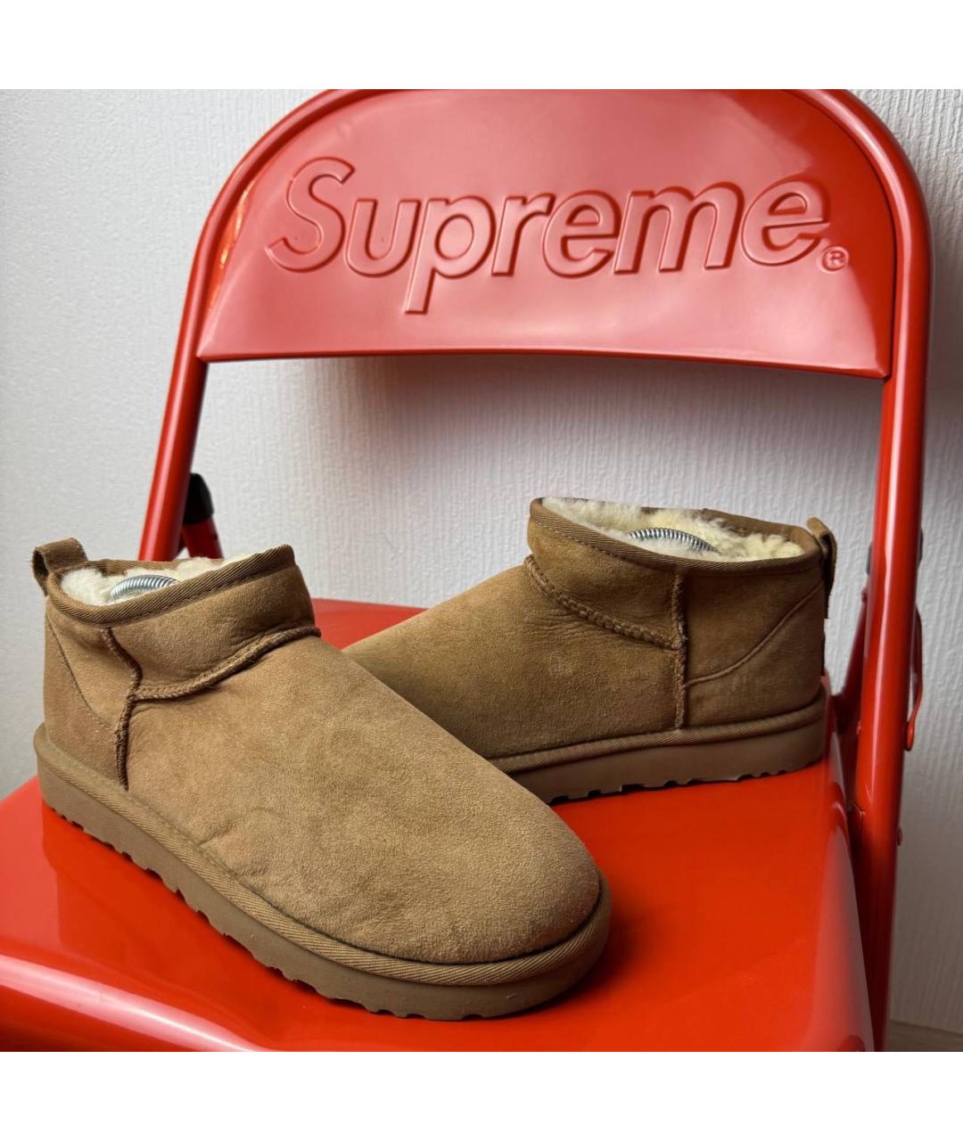 UGG AUSTRALIA Бежевые замшевые ботинки, фото 2