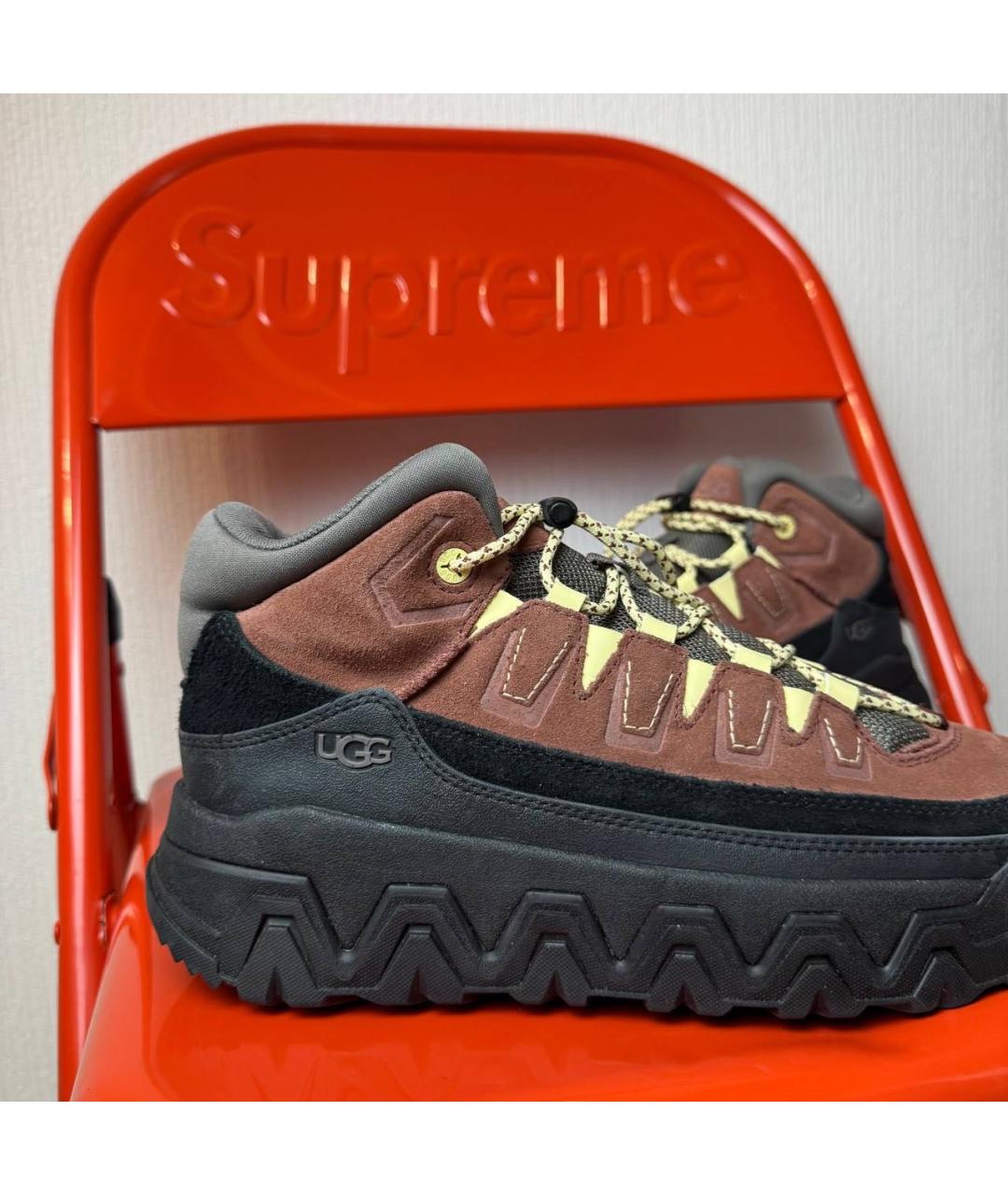 UGG AUSTRALIA Коричневые замшевые низкие ботинки, фото 3