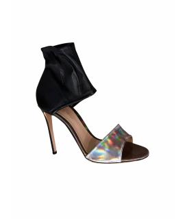 GIANVITO ROSSI Босоножки