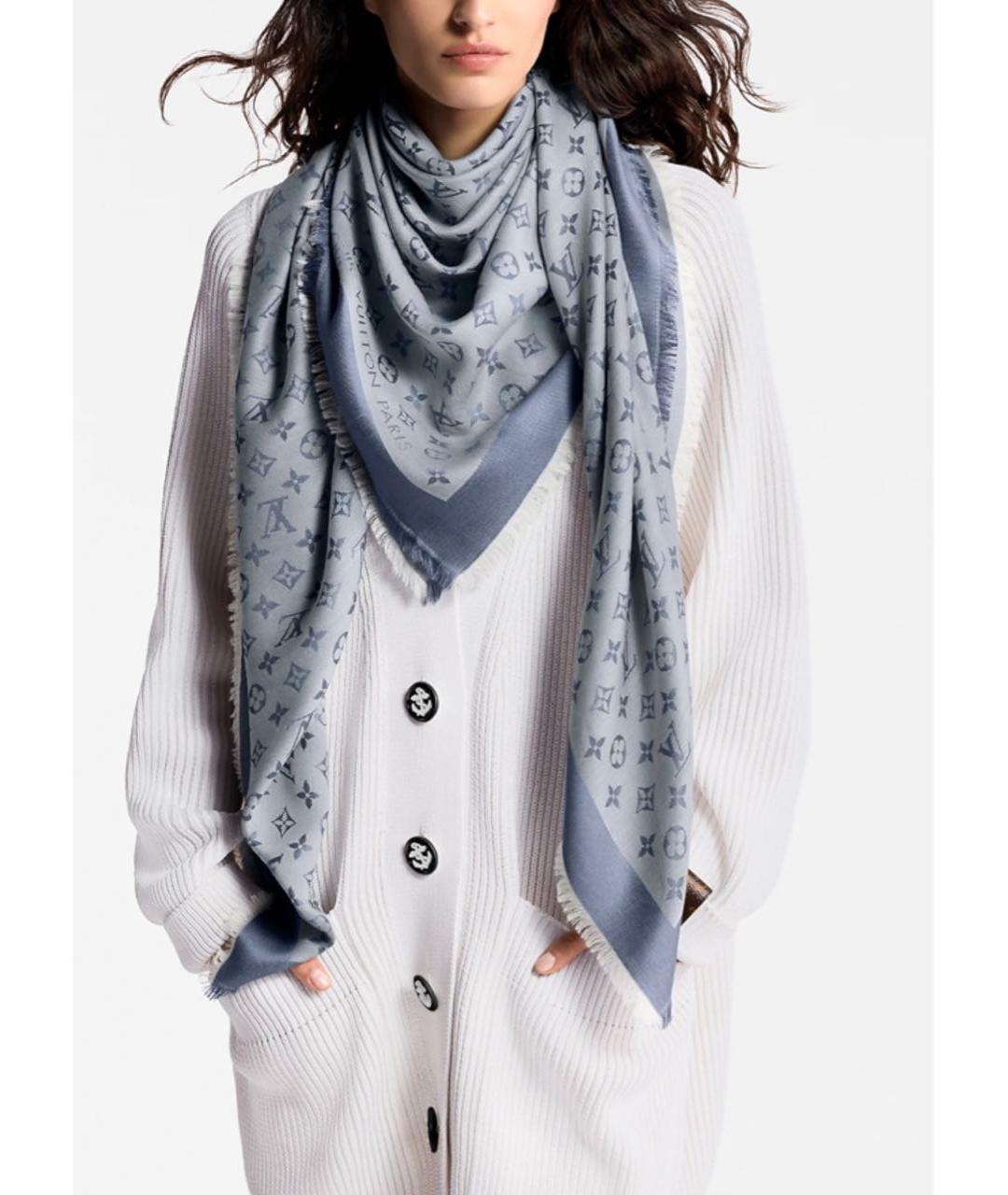 LOUIS VUITTON Голубой шелковый платок, фото 2