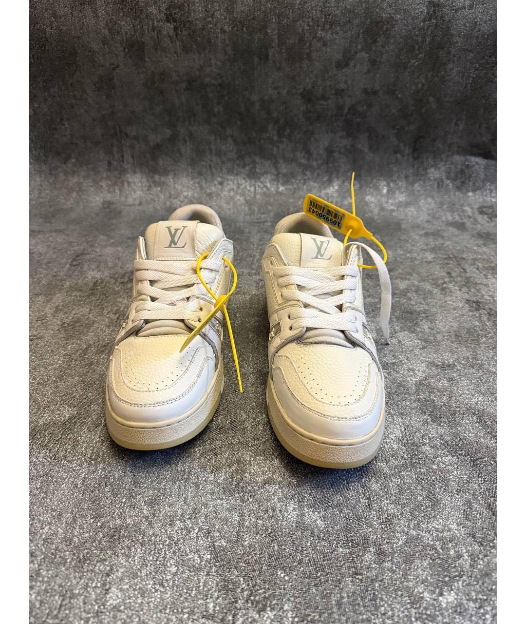 LOUIS VUITTON Белые кожаные низкие кроссовки / кеды, фото 2