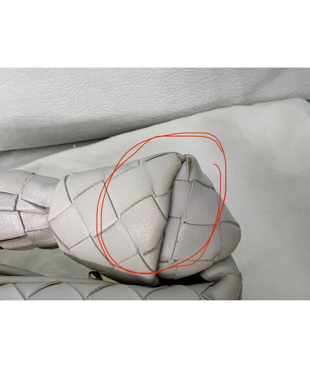 BOTTEGA VENETA Белая кожаная сумка с короткими ручками, фото 7