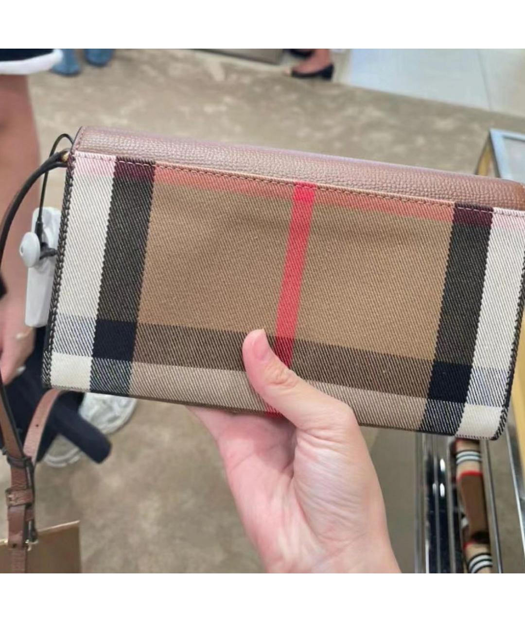 BURBERRY Бежевая кожаная сумка через плечо, фото 4