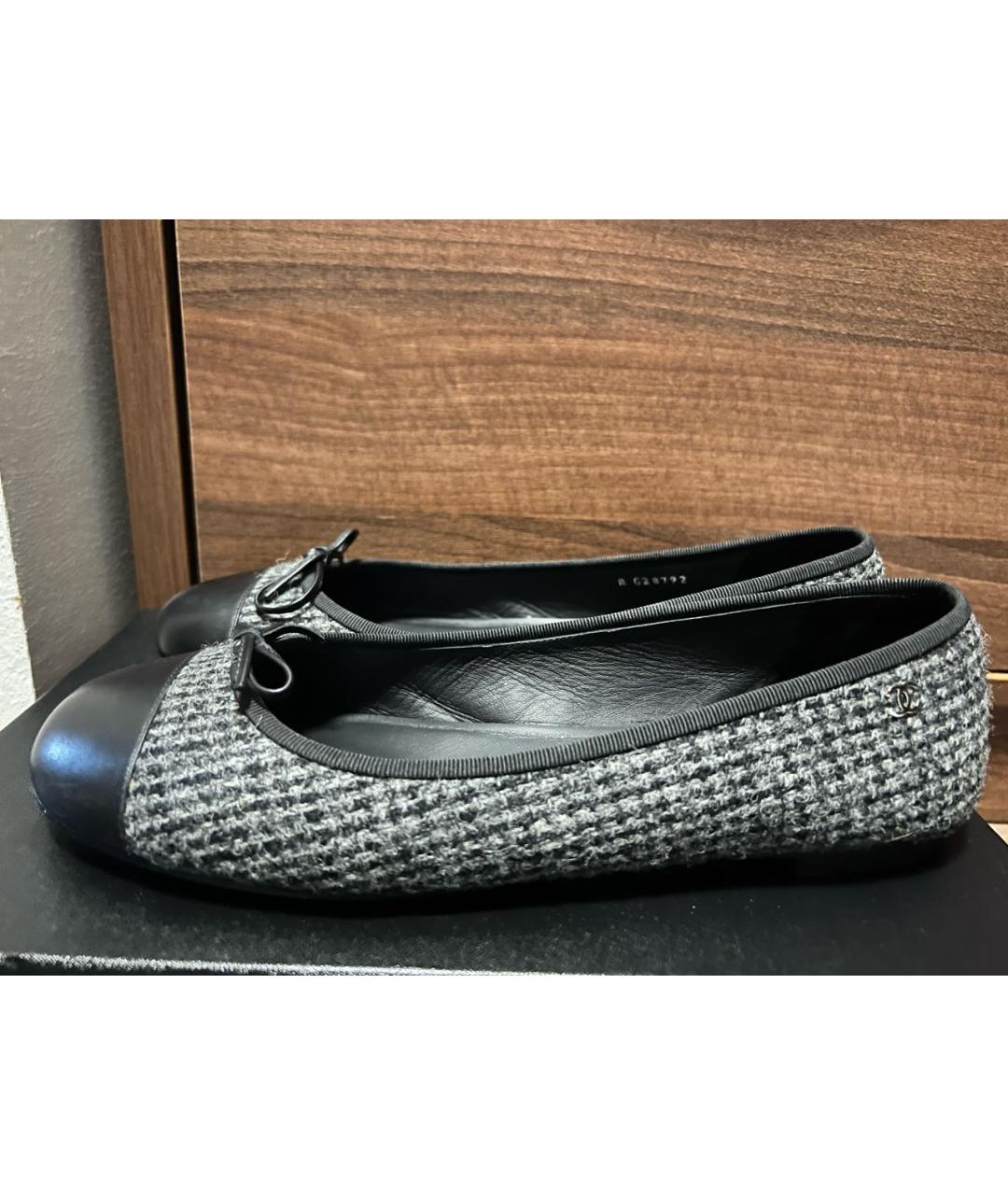 CHANEL Серые кожаные балетки, фото 8