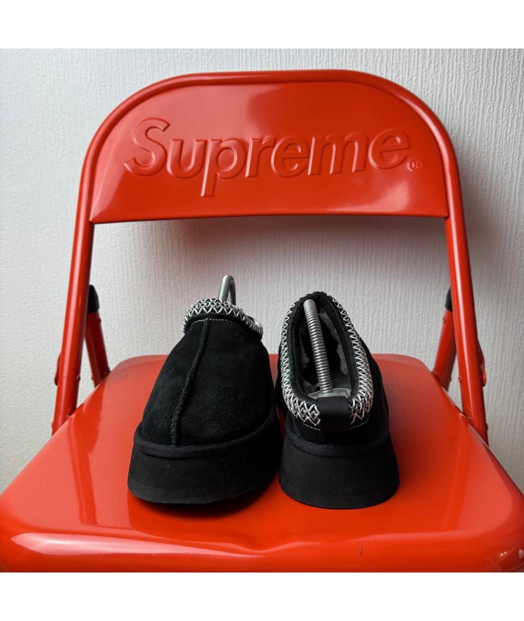 UGG AUSTRALIA Черные замшевые ботинки, фото 4