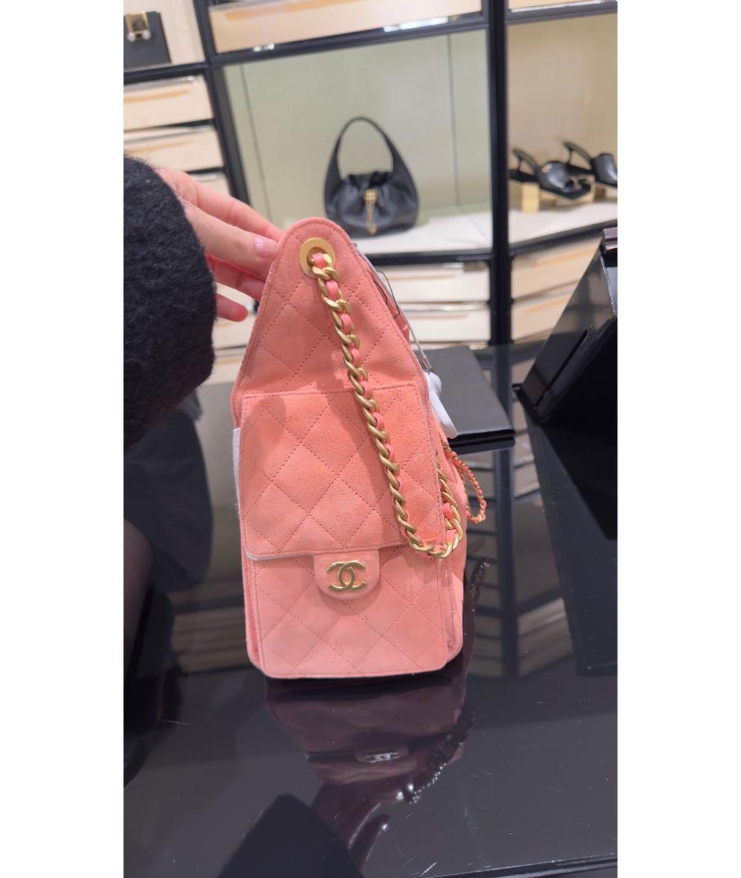 CHANEL Коралловая замшевая сумка с короткими ручками, фото 2