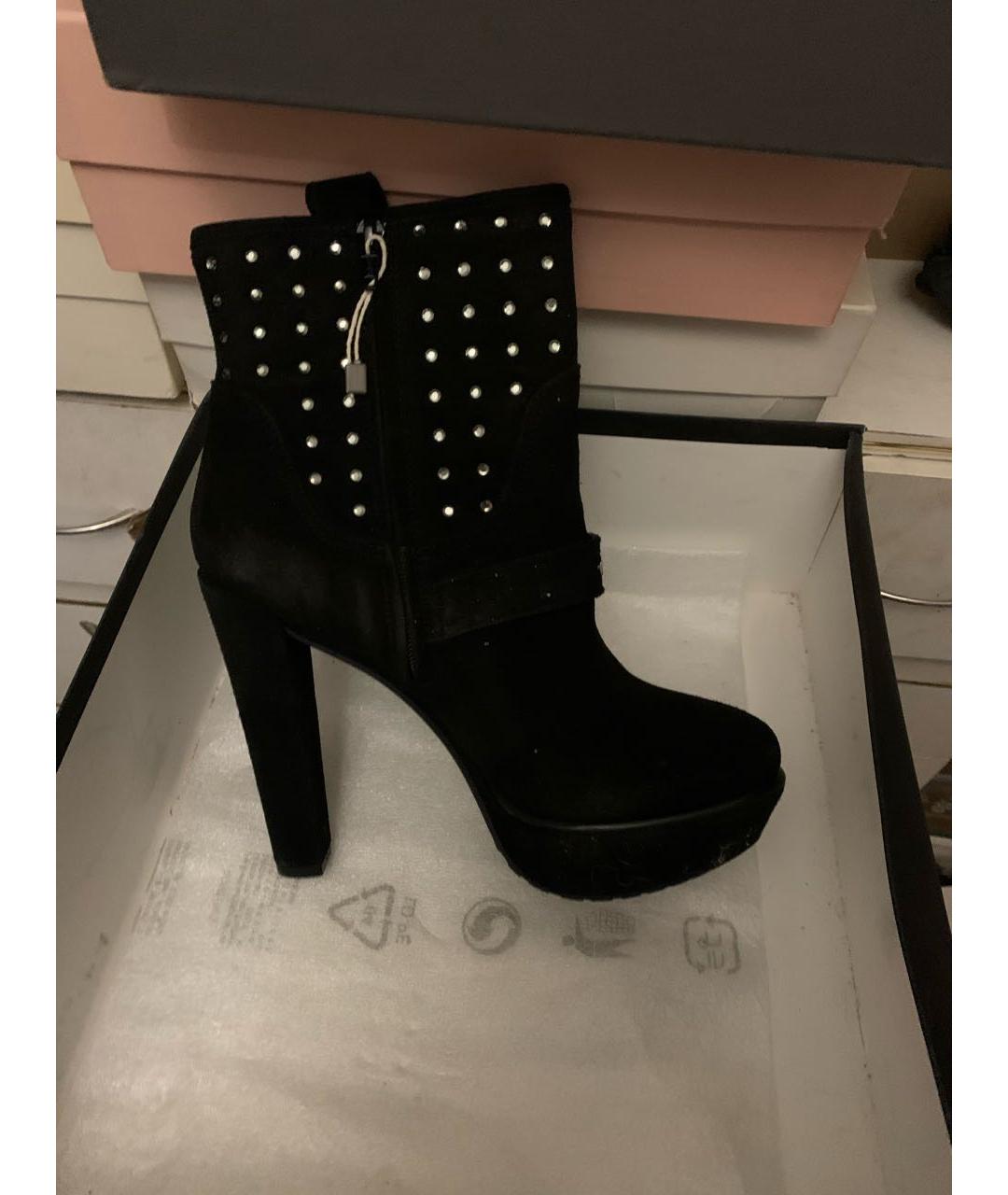 JOHN RICHMOND Черные замшевые ботильоны, фото 2