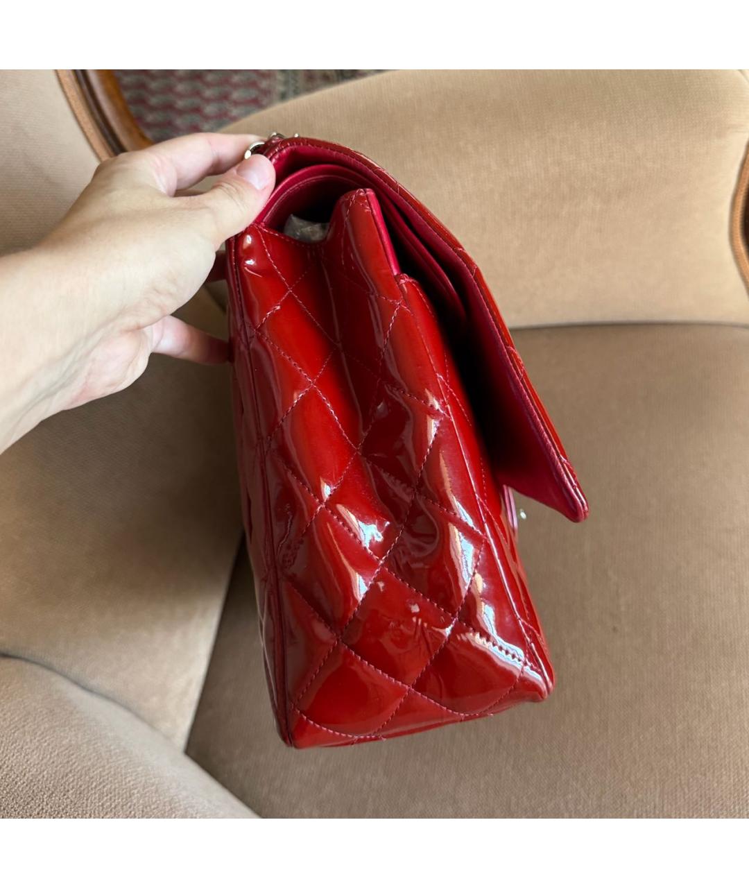 CHANEL Красная сумка через плечо из лакированной кожи, фото 7