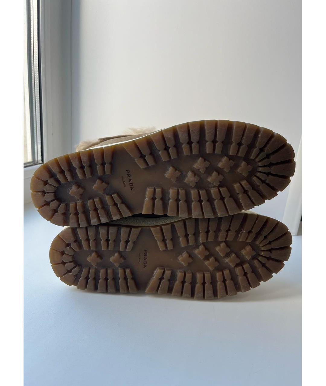 PRADA Бежевые замшевые ботинки, фото 7