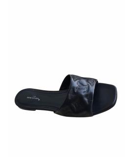 LOUIS VUITTON Шлепанцы