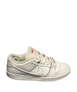 NIKE Низкие кроссовки / кеды