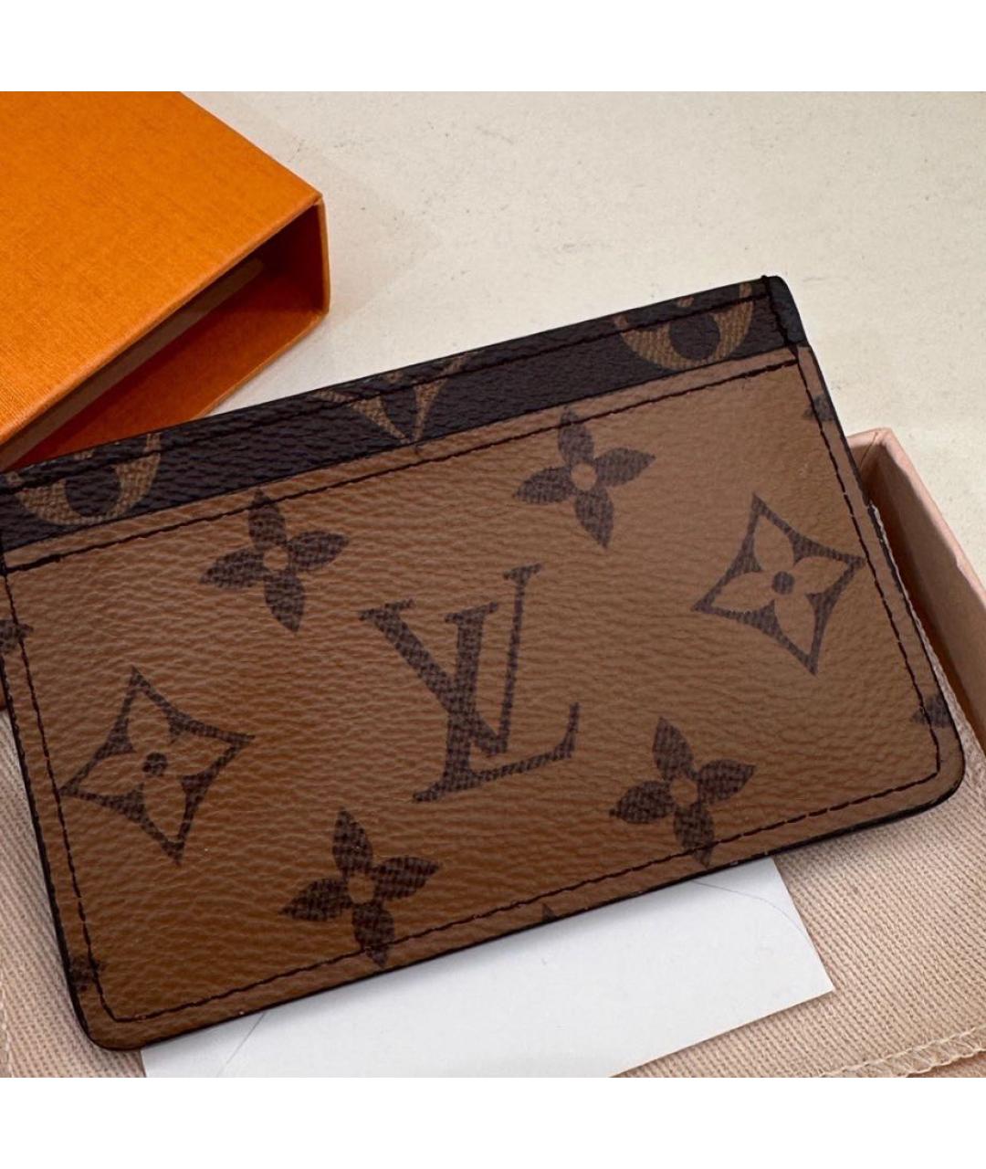 LOUIS VUITTON Коричневый кардхолдер, фото 3