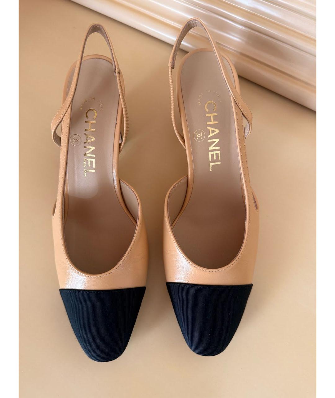 CHANEL Бежевые кожаные туфли, фото 2