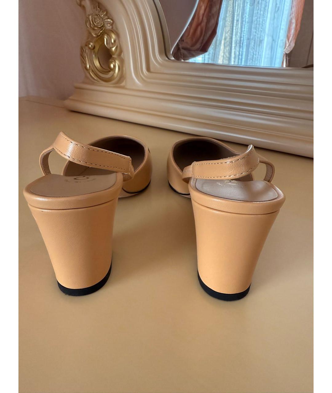 CHANEL Бежевые кожаные туфли, фото 4