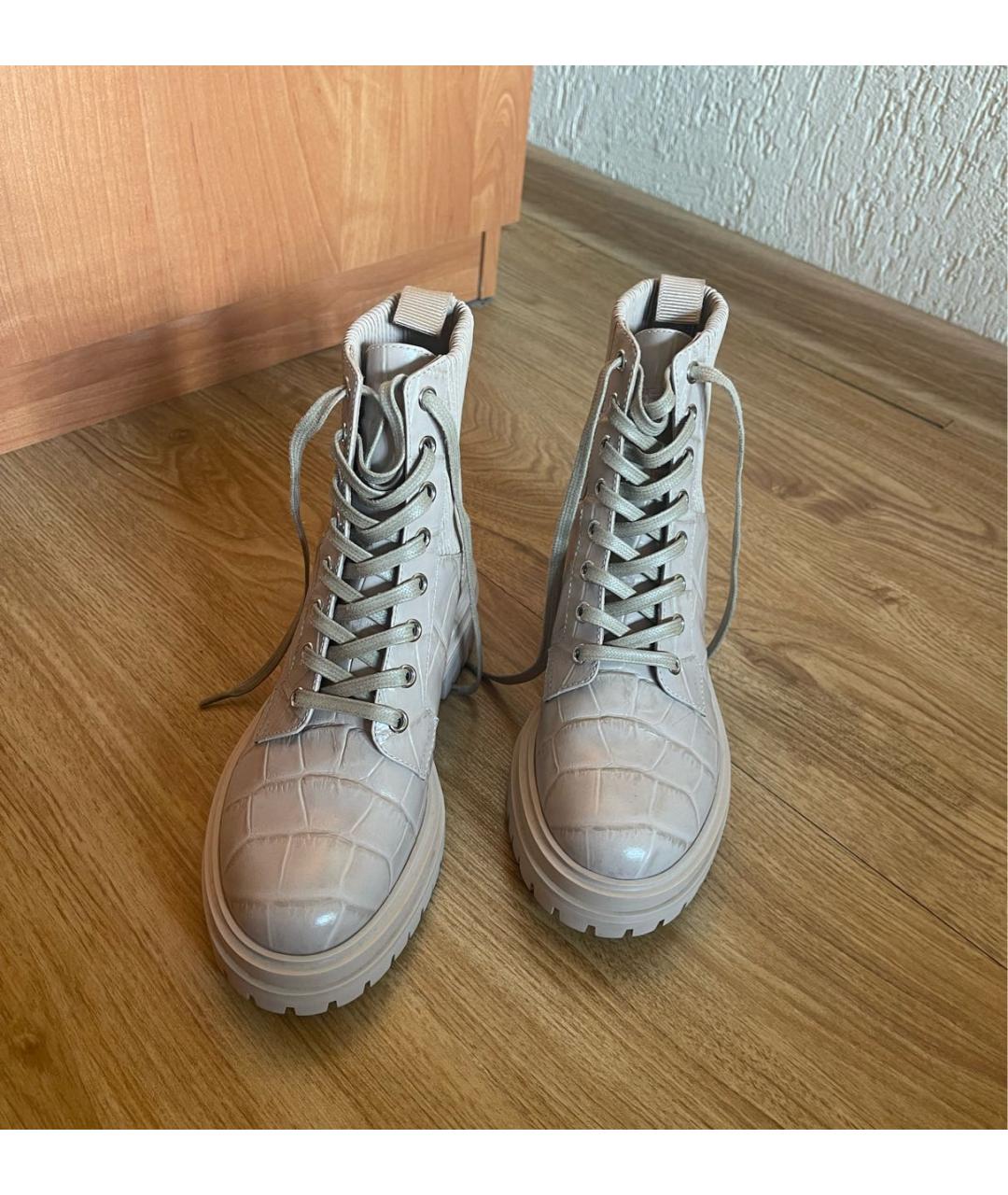 GIANVITO ROSSI Бежевые ботинки из лакированной кожи, фото 2