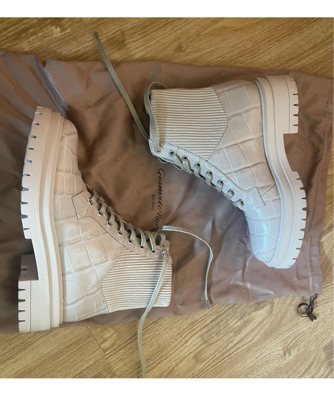 GIANVITO ROSSI Бежевые ботинки из лакированной кожи, фото 5