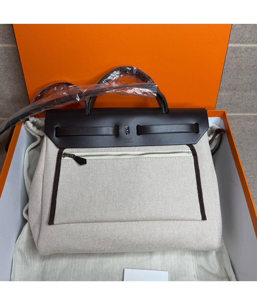 HERMES Коричневая тканевая сумка с короткими ручками, фото 3