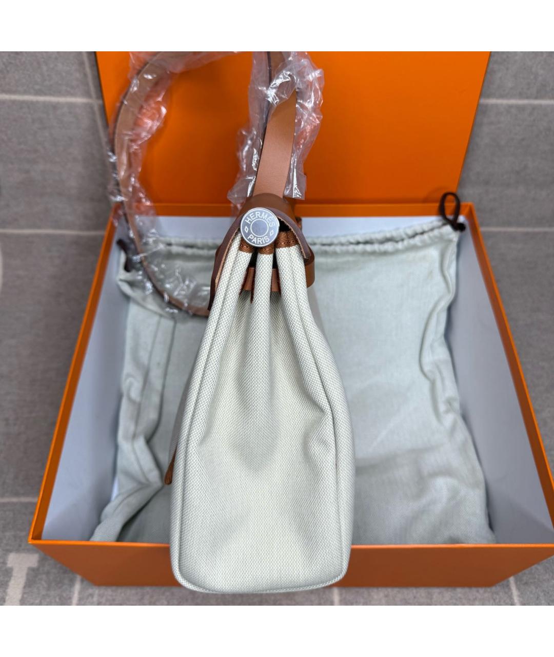HERMES Бежевая тканевая сумка через плечо, фото 6