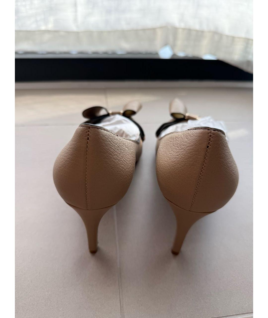 FERRAGAMO Бежевые кожаные туфли, фото 4