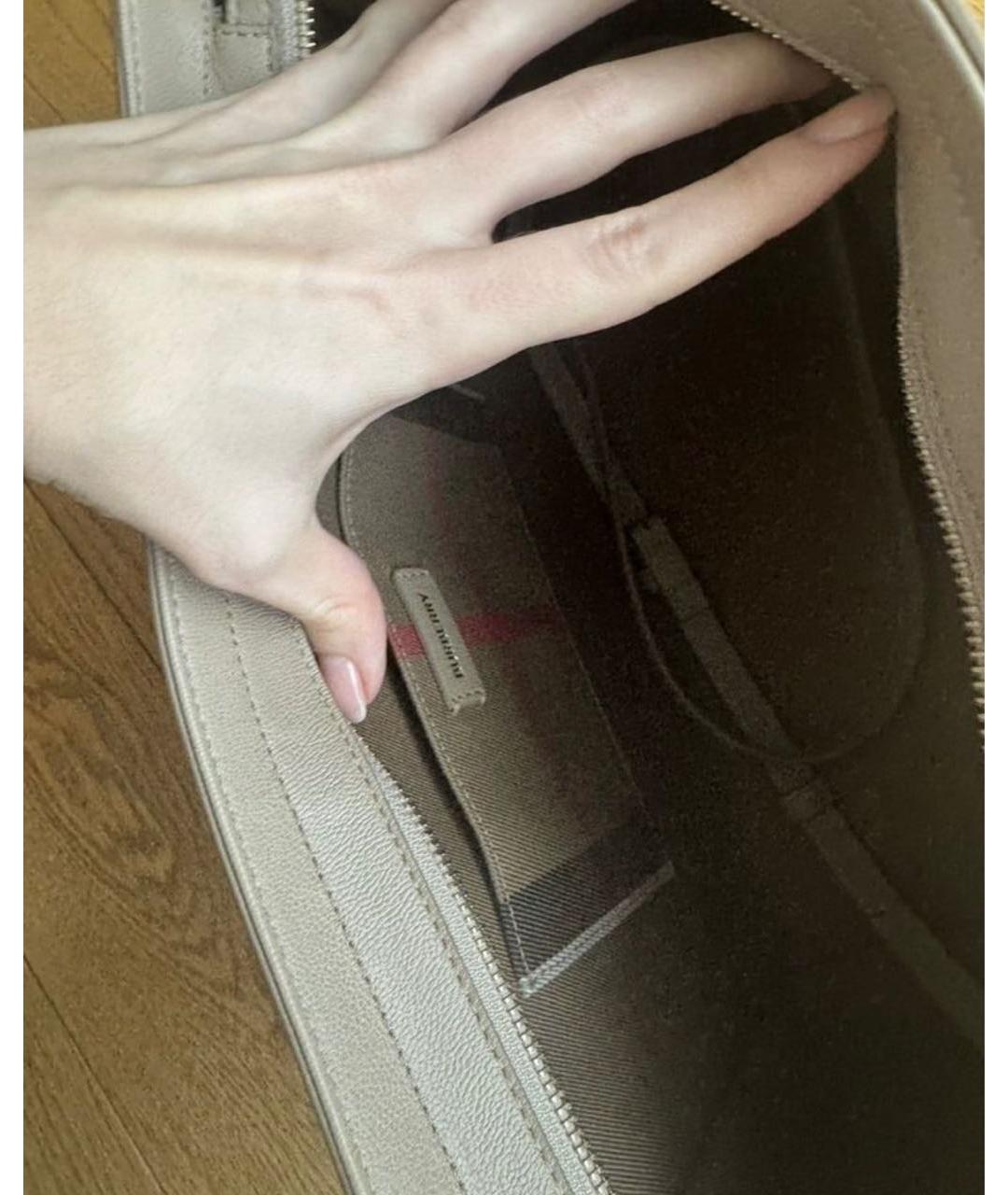 BURBERRY Бежевая кожаная сумка с короткими ручками, фото 3