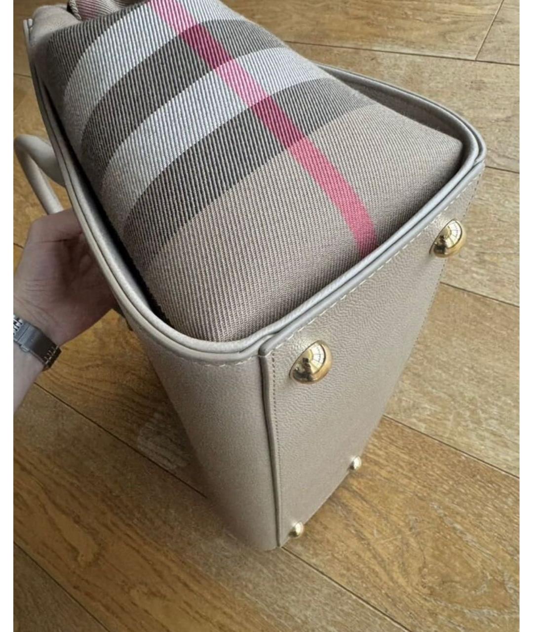 BURBERRY Бежевая кожаная сумка с короткими ручками, фото 4