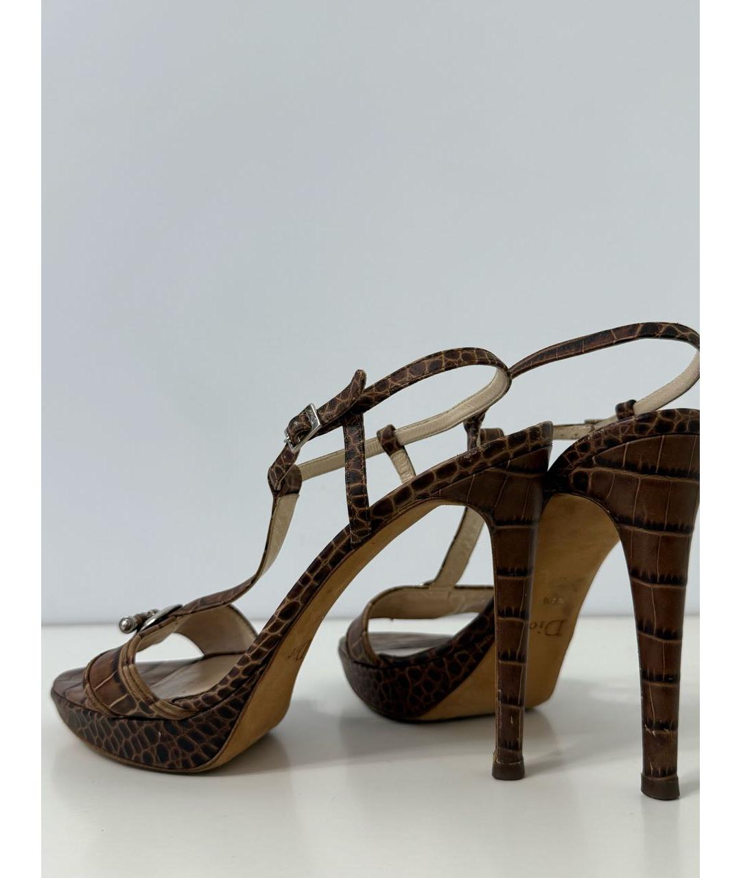 CHRISTIAN DIOR Коричневые кожаные босоножки, фото 6