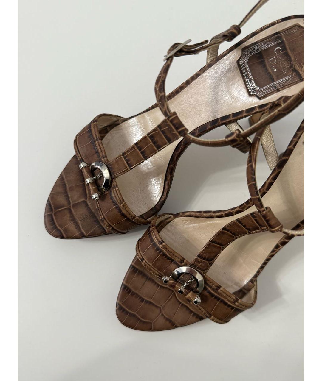 CHRISTIAN DIOR Коричневые кожаные босоножки, фото 2